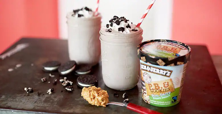 Vegan PB & Cookies Shake